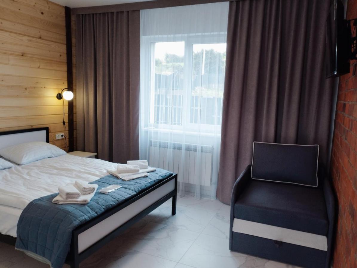 Перлина Карпат Apartment Skhidnytsia Ngoại thất bức ảnh